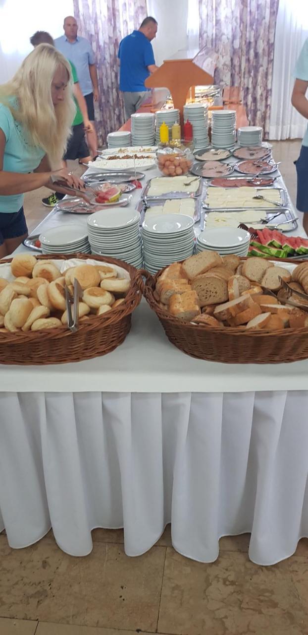 Hotel Zenit Neum Kültér fotó