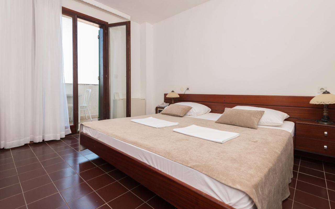 Hotel Zenit Neum Kültér fotó